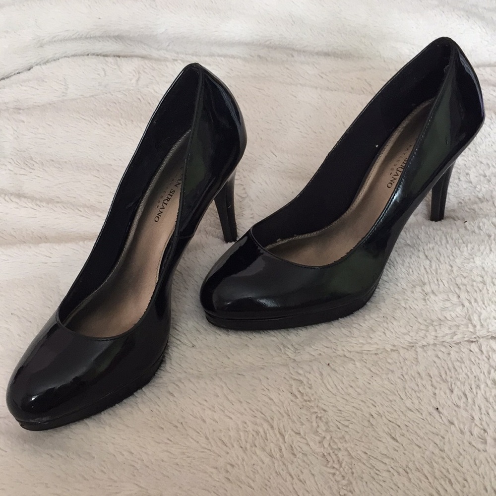Christian Siriano Black sleek heels
